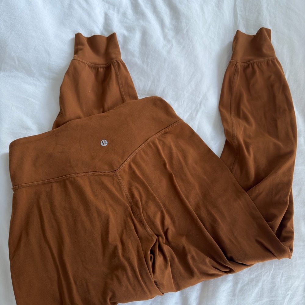 lululemon joggers